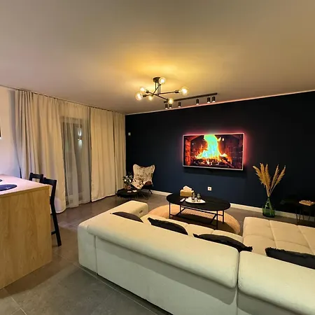 Apartment Chill Vibes *
